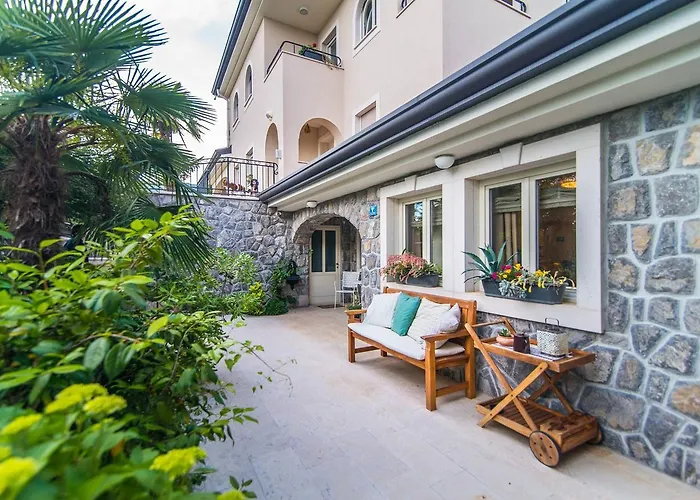 In Arta Ловран