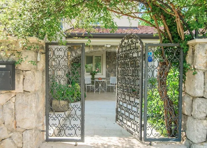 In Arta Апартаменты *